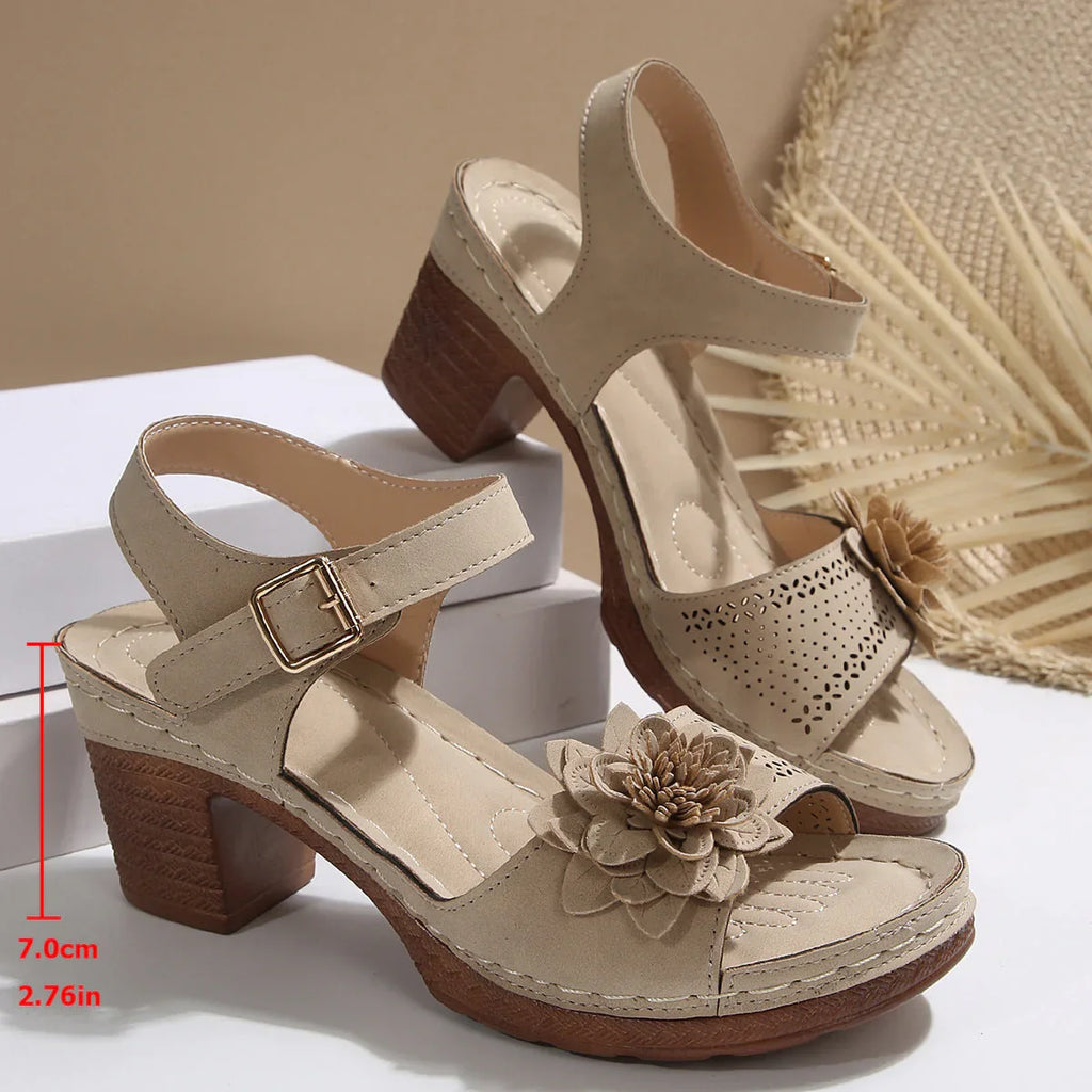 Women's Flowers Chunky Heel Sandals Summer Plus Size Platform Shoes - VAleG