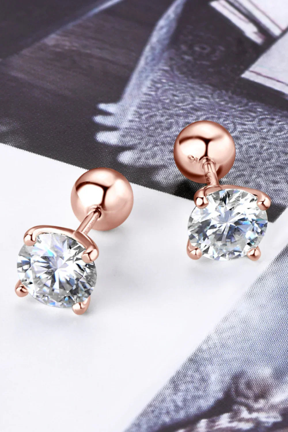 2 Carat Moissanite 925 Sterling Silver Stud Earrings - VAleG