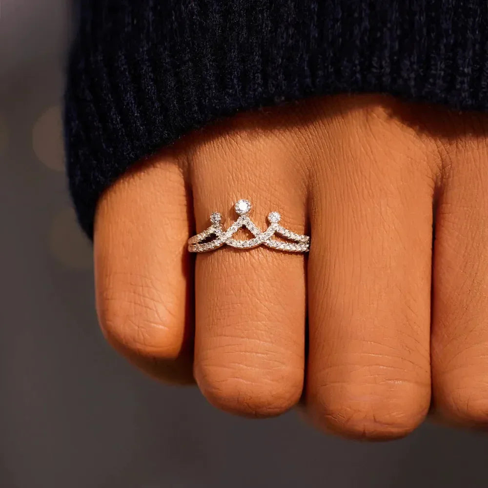 Crown Shape Inlaid Zircon 925 Sterling Silver Ring - VAleG