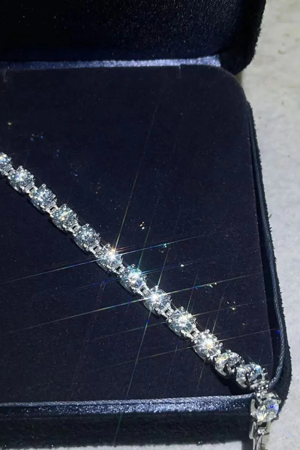 10 Carat Moissanite Platinum-Plated Bracelet - VAleG