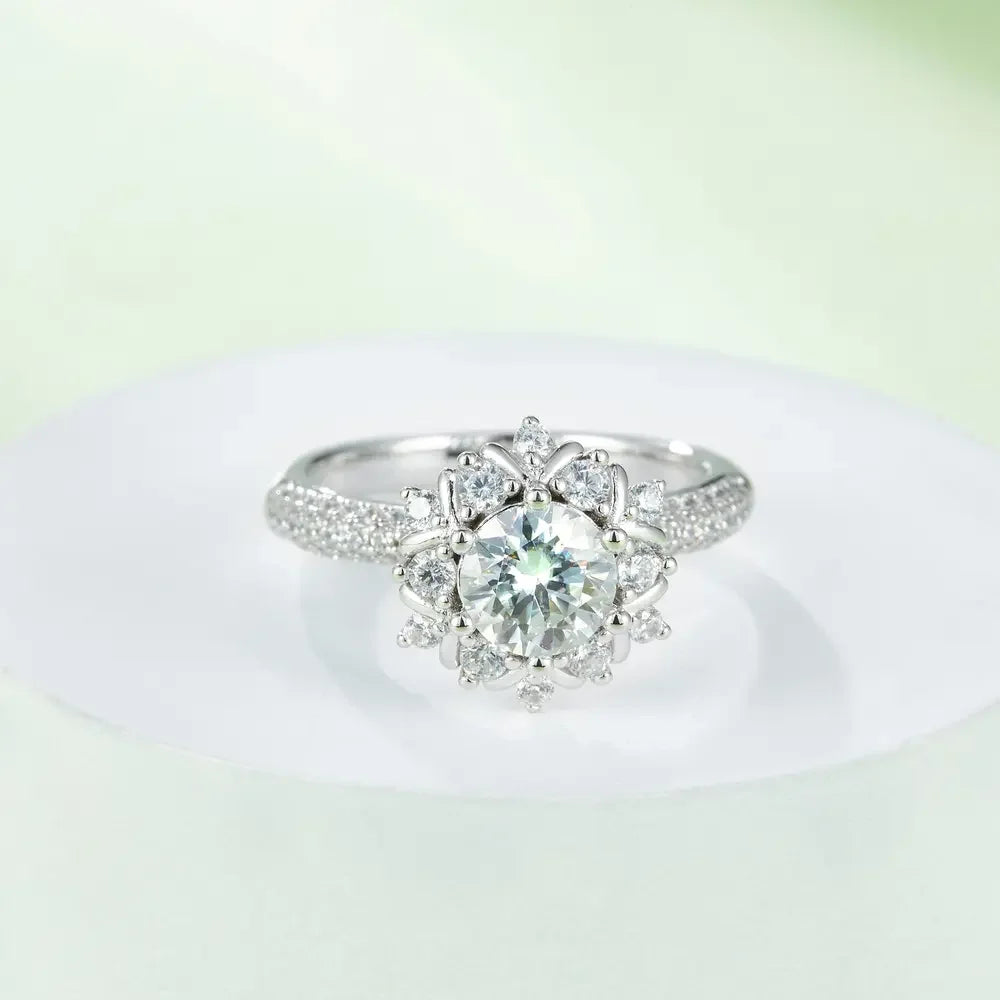 1 Carat Moissanite 925 Sterling Silver Flower Shape Ring - VAleG