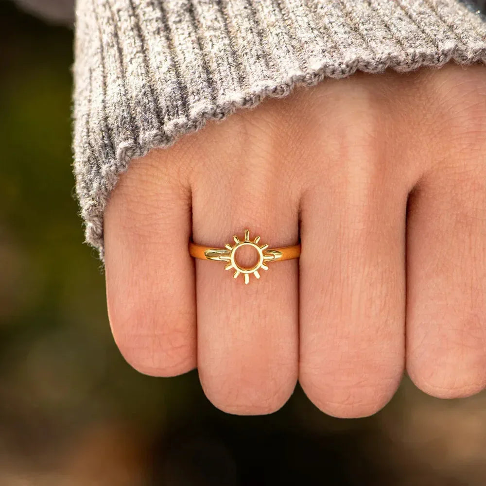 Sun Shape 18K Gold-Plated Ring - VAleG