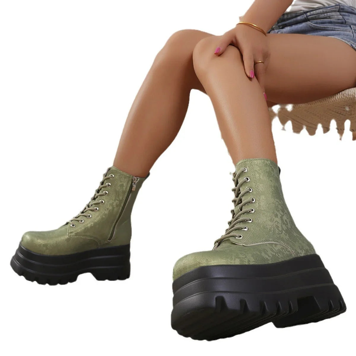 Women's Three-layer Platform Plus Round Toe Patchwork Retro Cool Martin Boots - VAleG