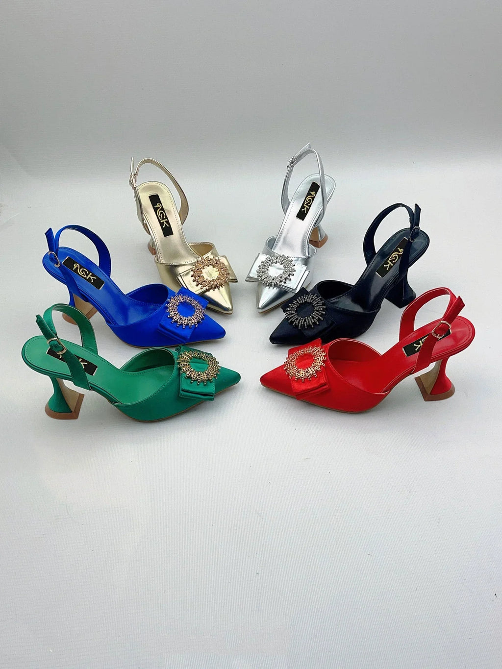 European And American Pointed Toe Rhinestone Closed Toe Strap High Heel Sandals - VAleG