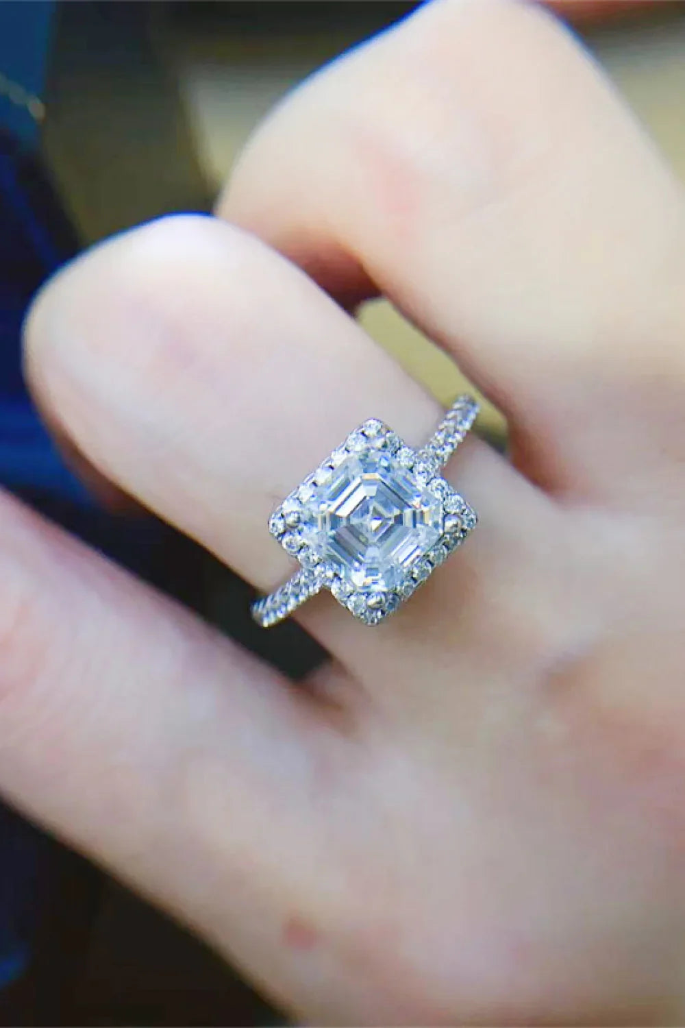 2 Carat Moissanite 925 Sterling Silver Ring - VAleG