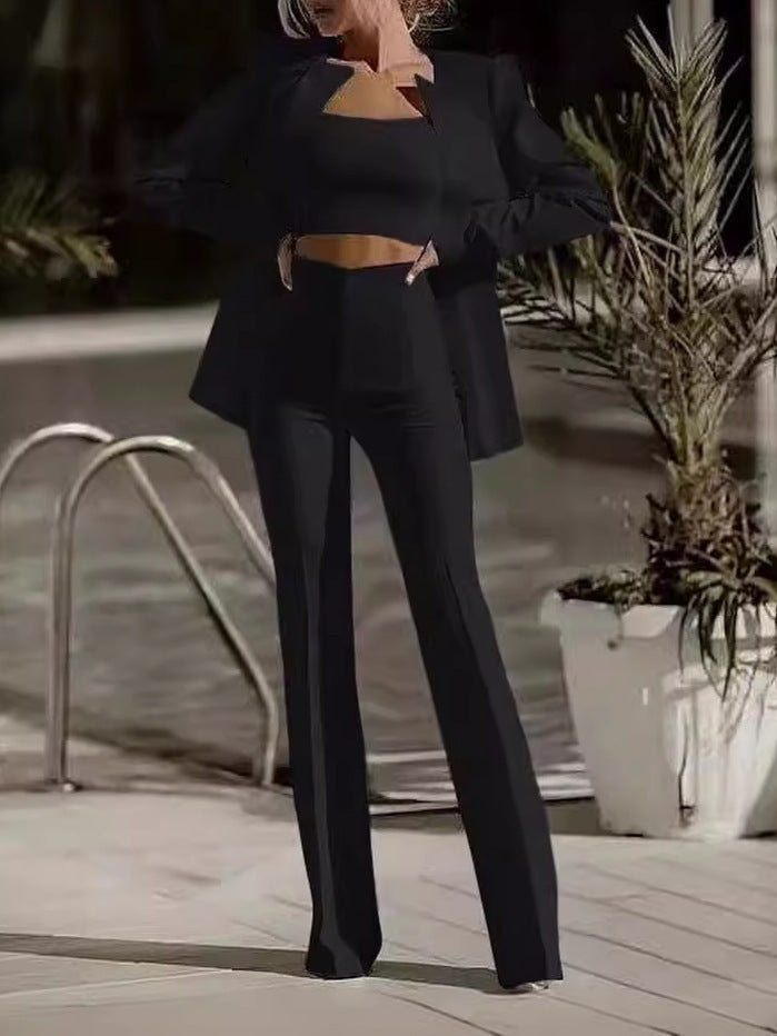 Abito 3 pezzi - silhouette moderna con dettagli sofisticati - VAleG