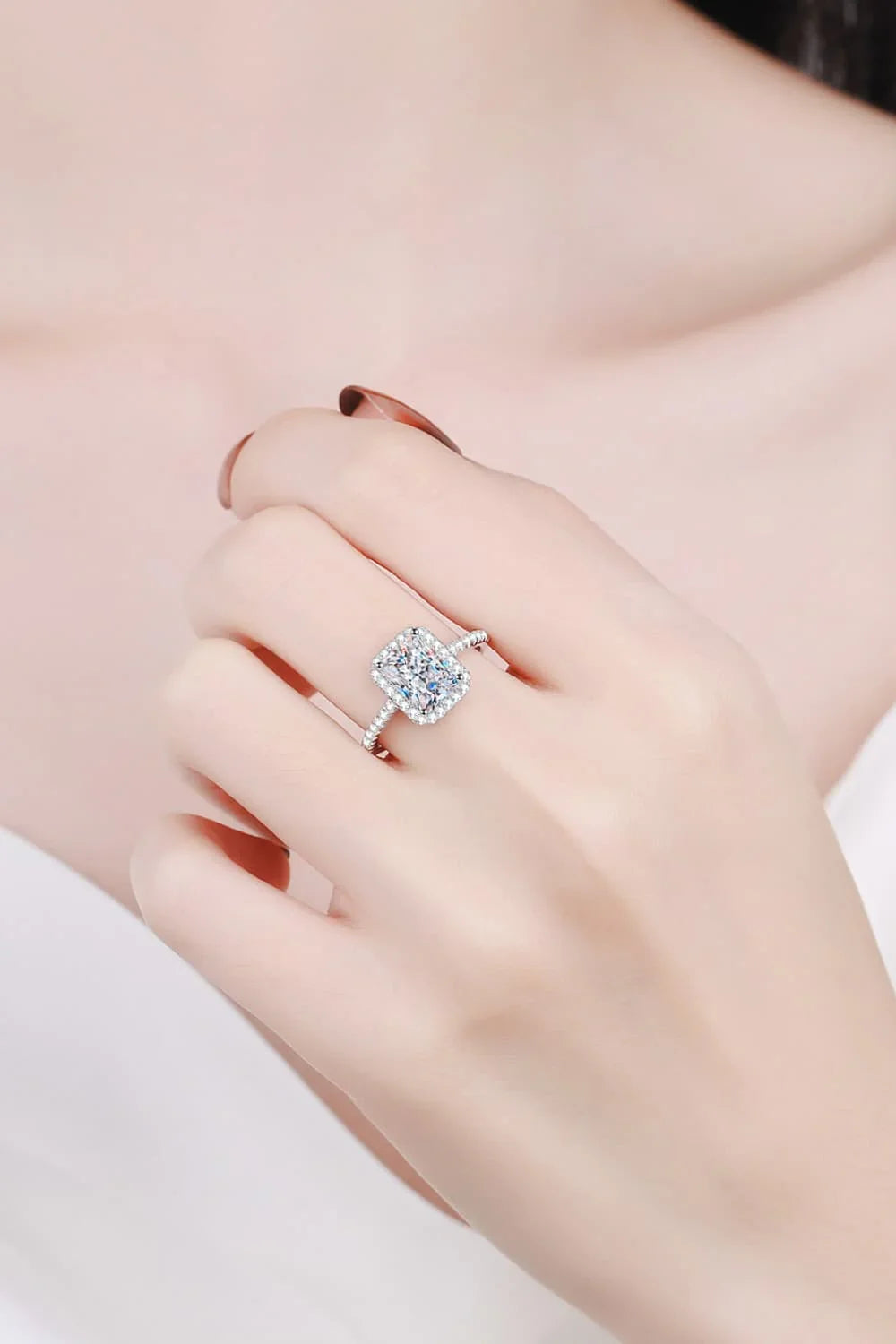 2 Carat Moissanite 925 Sterling Silver Halo Ring - VAleG