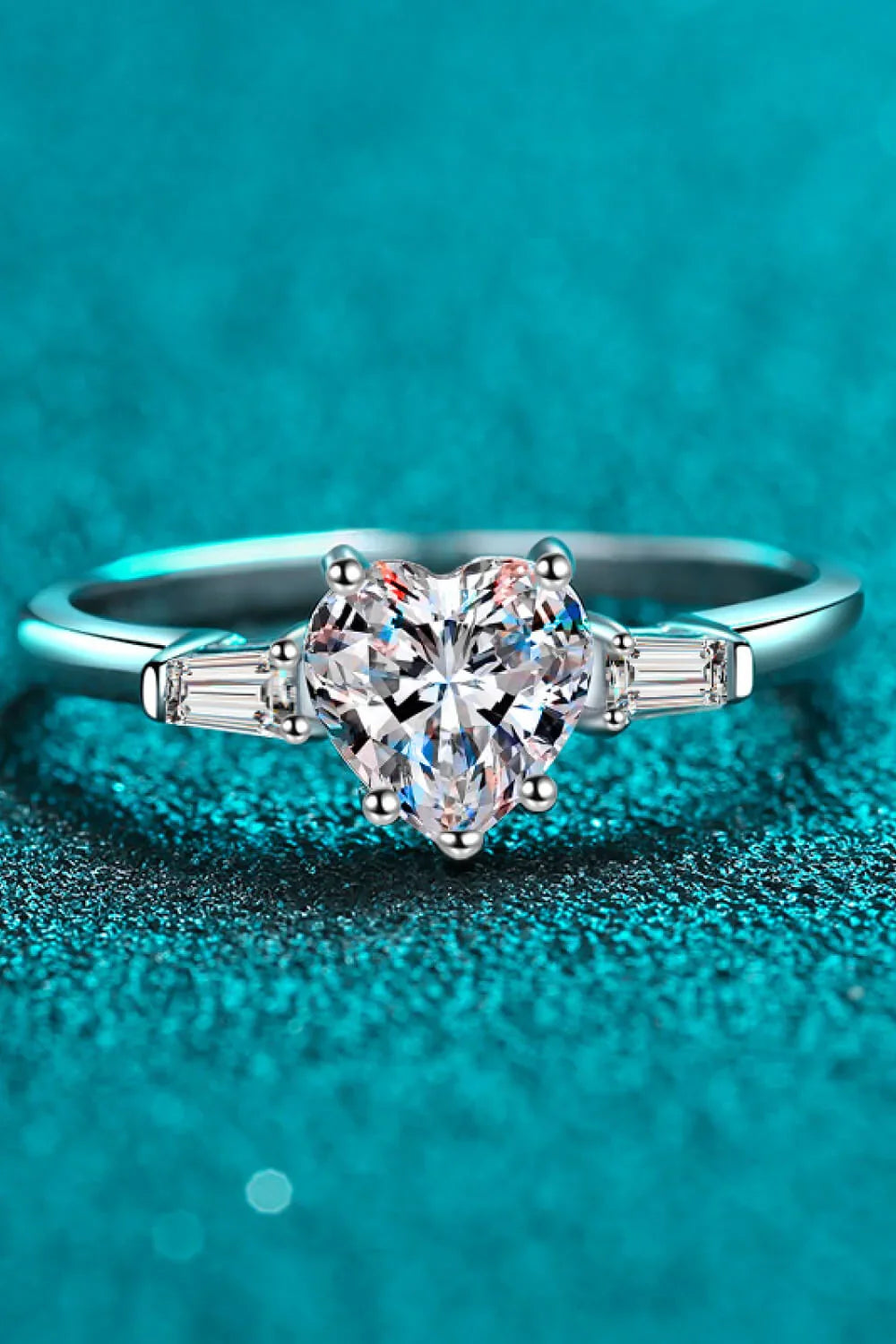 1.2 Carat Moissanite Heart Ring - VAleG