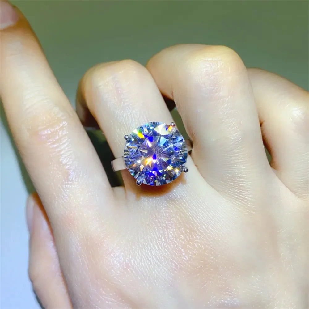 10 Carat Moissanite 925 Sterling Silver Ring - VAleG