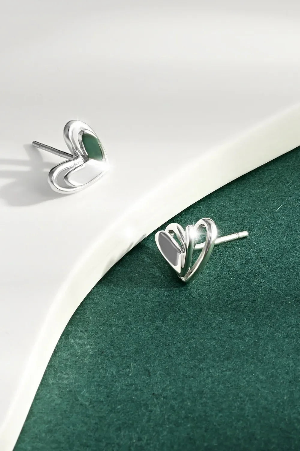 925 Sterling Silver Heart Stud Earrings - VAleG