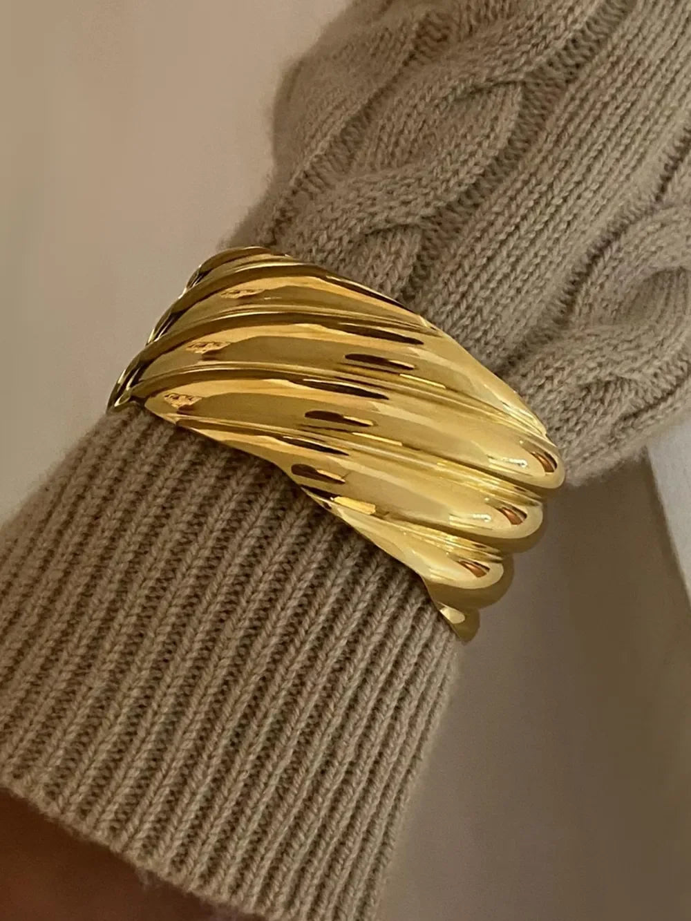 18K Gold-Plated Stainless Steel Open Ring - VAleG