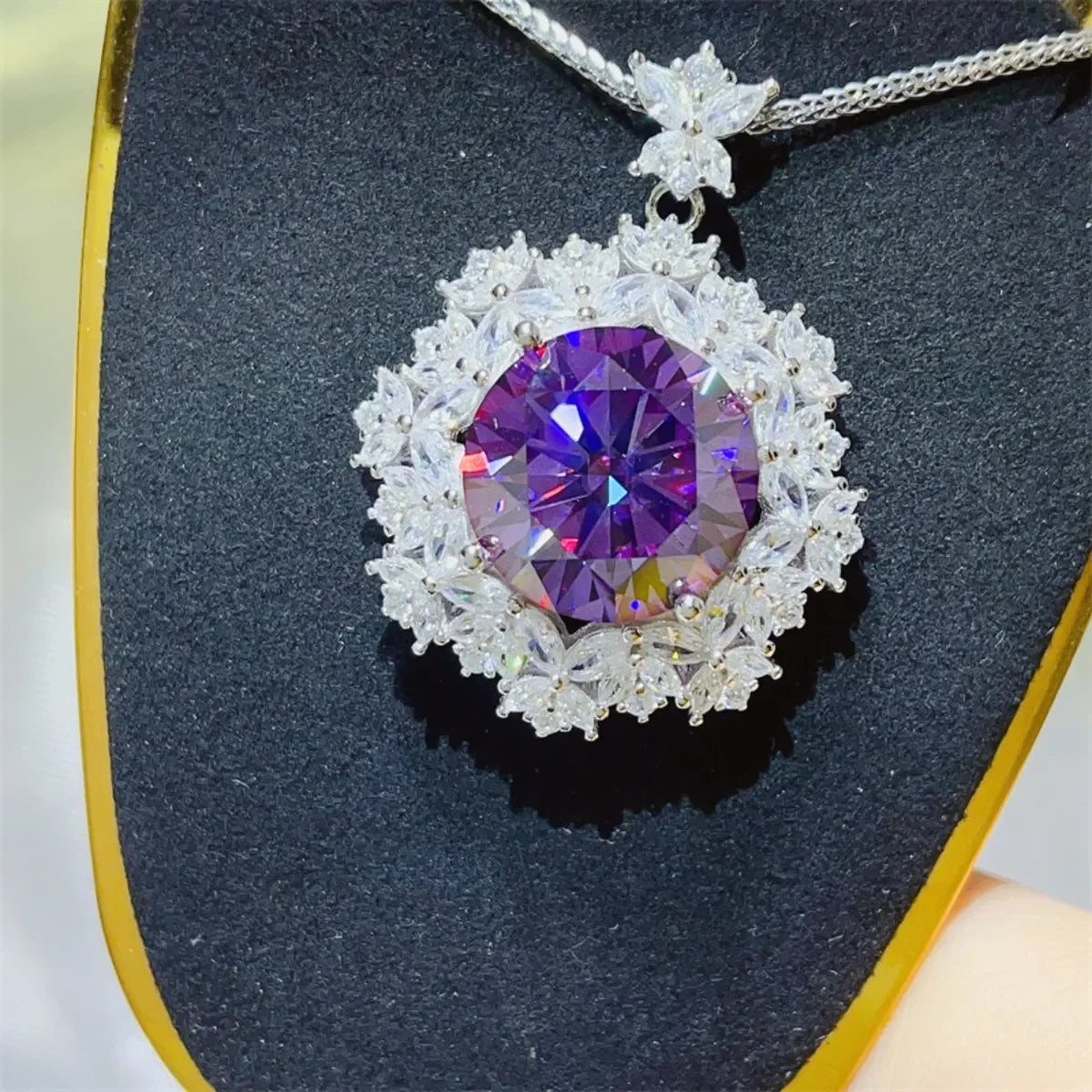 10 Carat Moissanite 925 Sterling Silver Necklace - VAleG