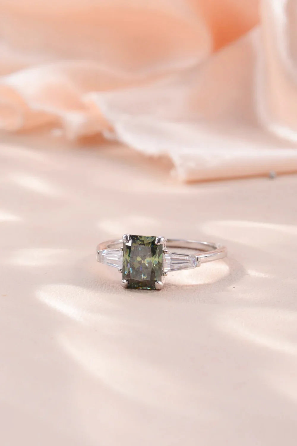 2 Carat Moissanite 925 Sterling Silver Ring - VAleG