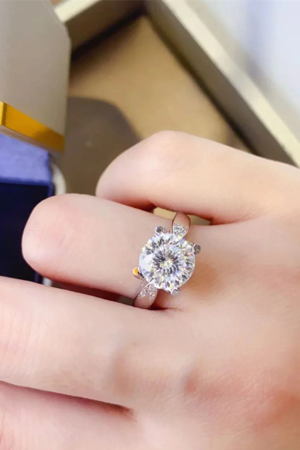2 Carat Moissanite 925 Sterling Silver Ring - VAleG