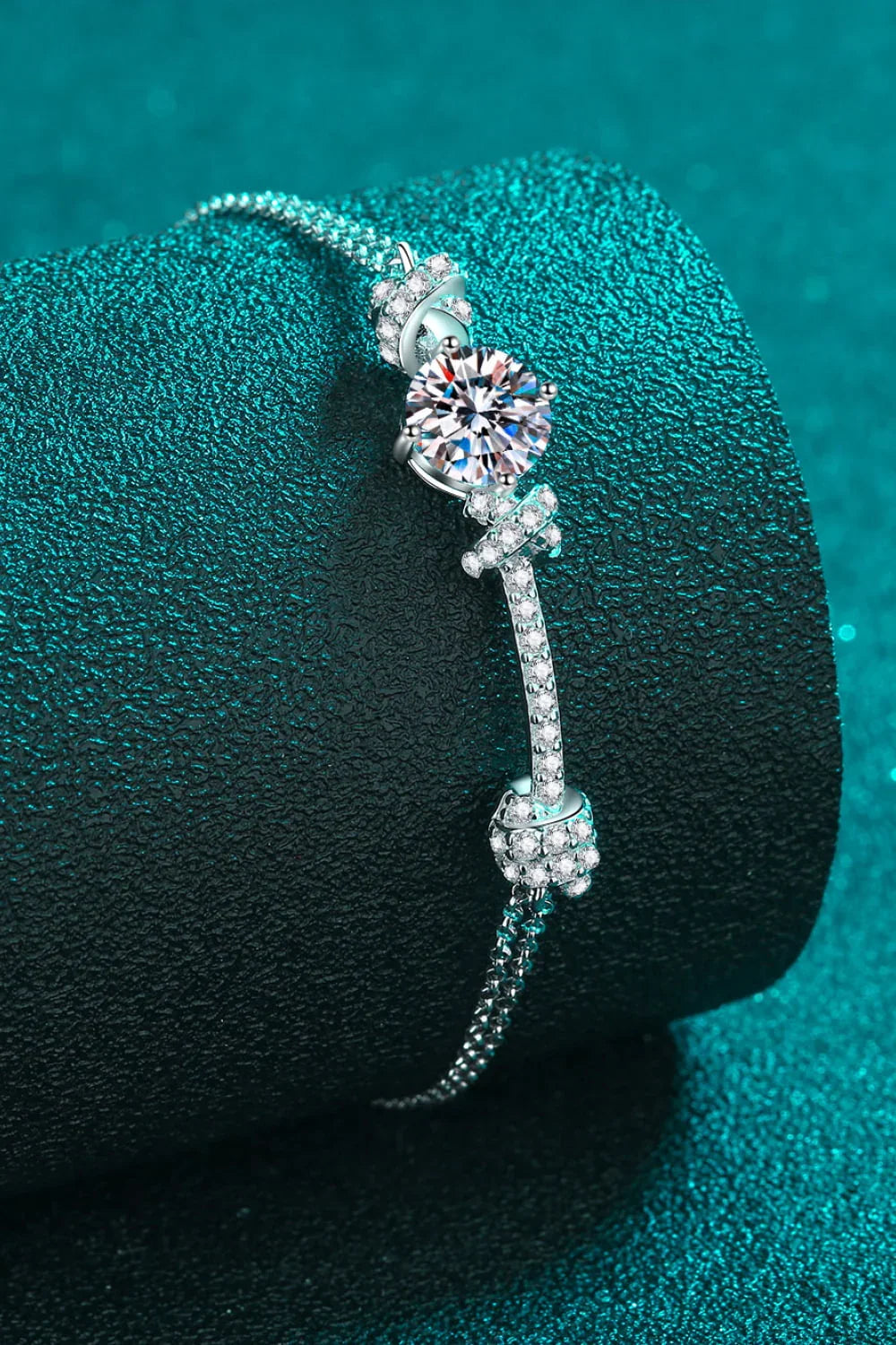 2 Carat Moissanite 925 Sterling Silver Bracelet - VAleG