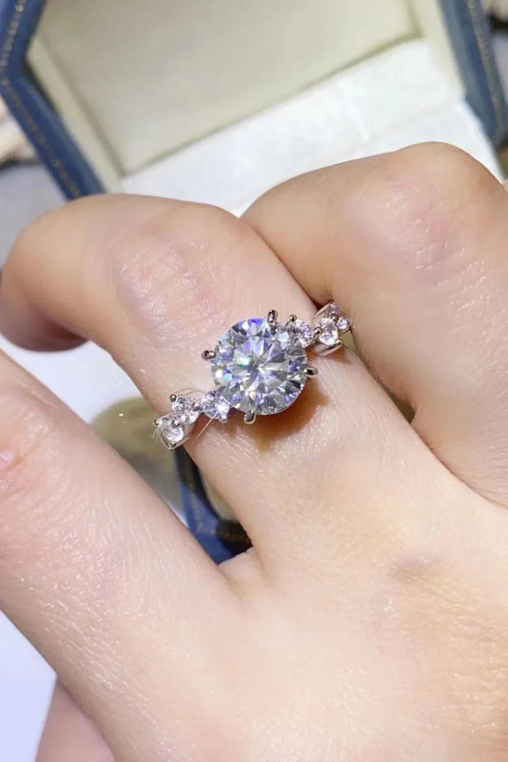 2 Carat Moissanite 925 Sterling Silver Ring - VAleG