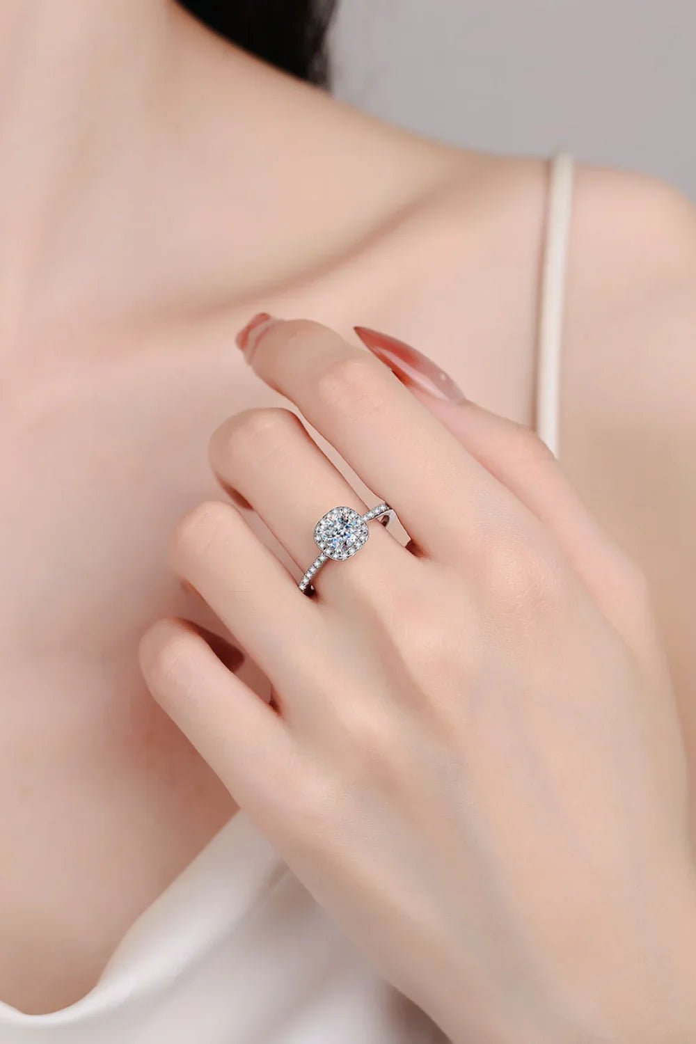 1 Carat Moissanite 925 Sterling Silver Halo Ring - VAleG