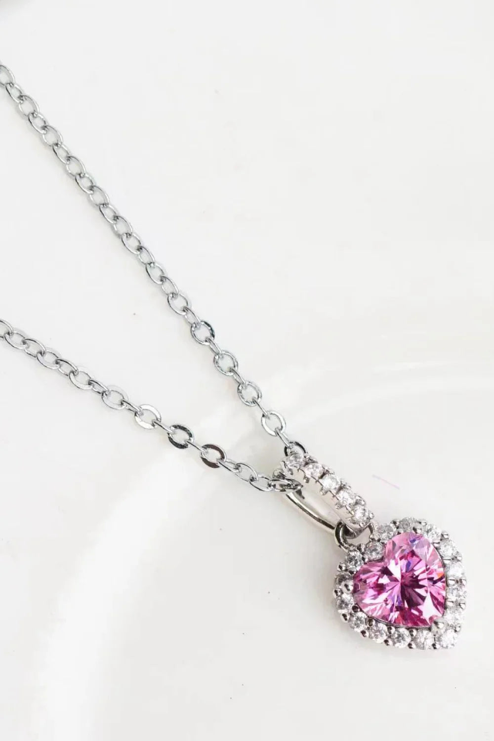 1 Carat Moissanite Heart Pendant Necklace - VAleG