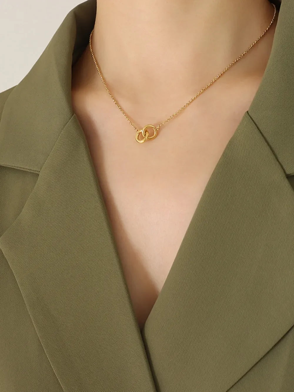 18K Gold-Plated Titanium Steel Hoop Pendant Necklace - VAleG