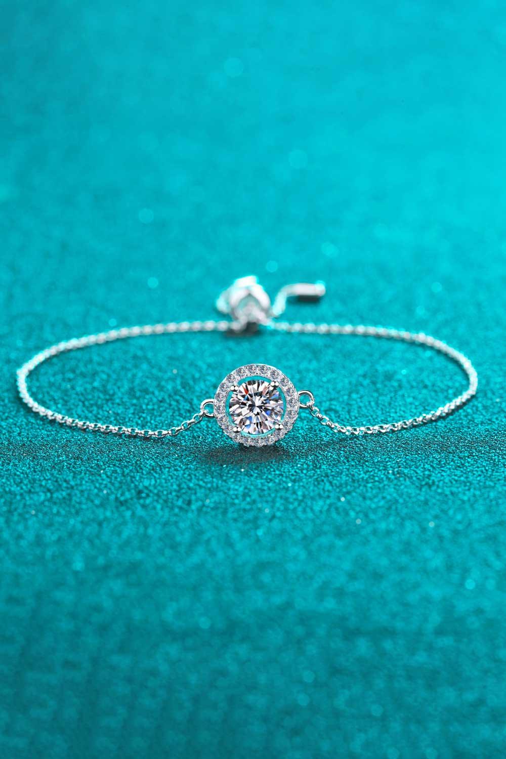 Adored Show You The Way Moissanite Bracelet - VAleG