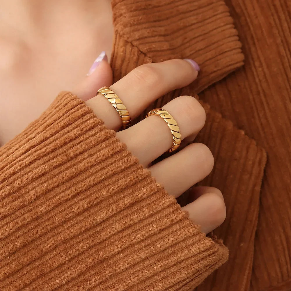 Titanium Steel Gold-Plated Ring - VAleG