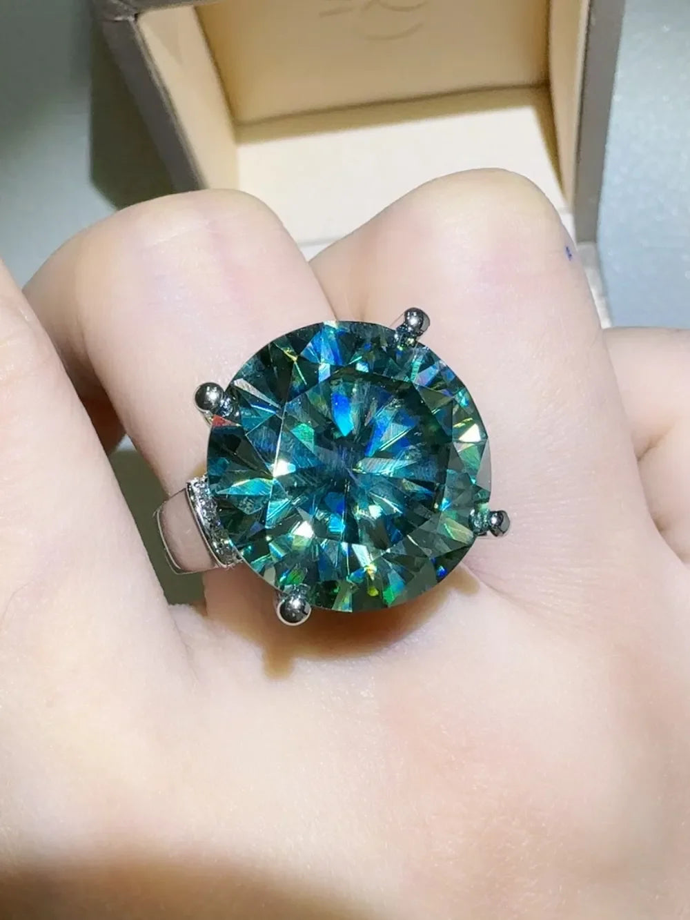 20 Carat Moissanite 925 Sterling Silver Ring - VAleG