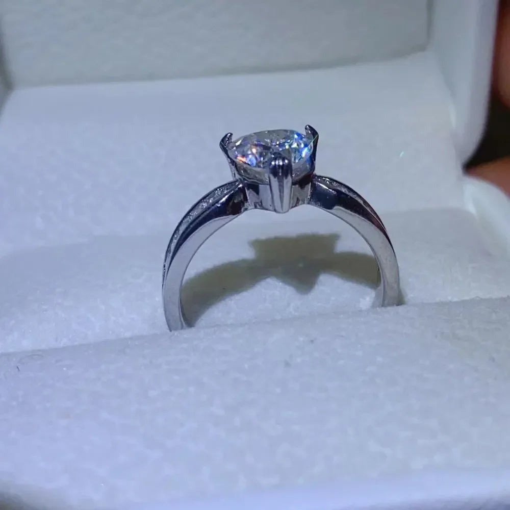 1 Carat Moissanite 925 Sterling Silver Ring - VAleG