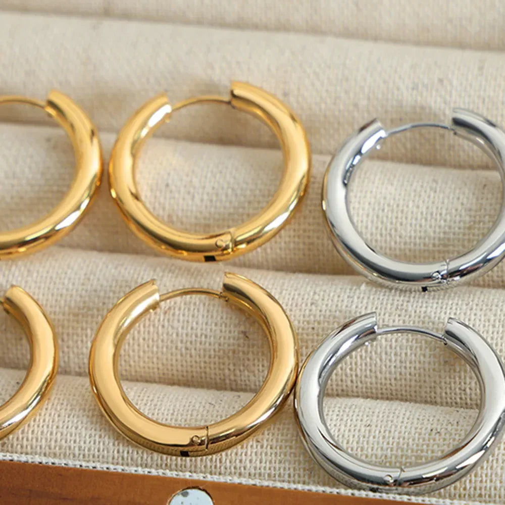 18K Gold-Plated Huggie Earrings - VAleG