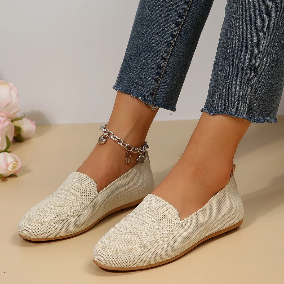 Plus Size Breathable Low-cut Pumps Women - VAleG