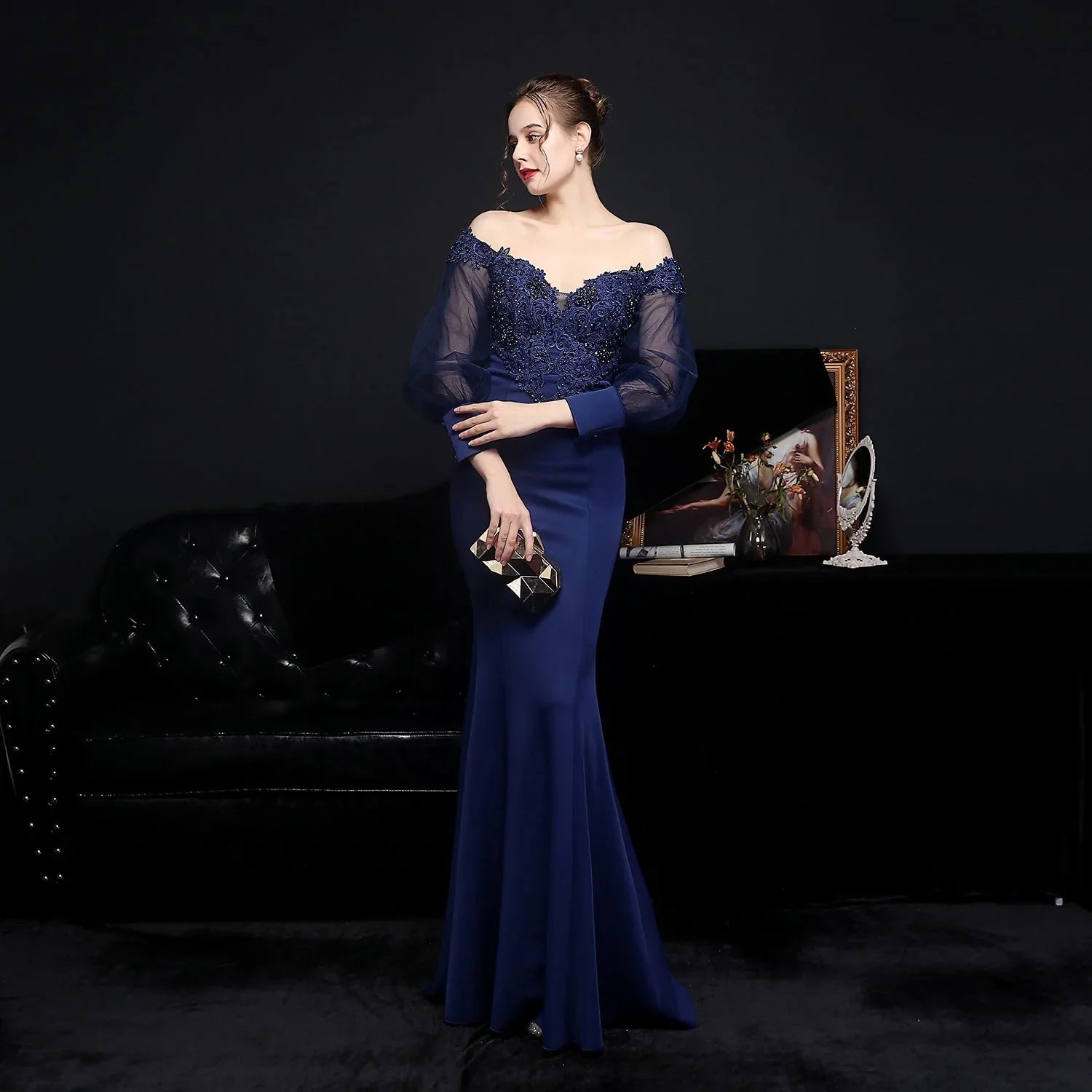 Full Craft Lace Hot Long-sleeved Evening Dress Tail Skirt - VAleG