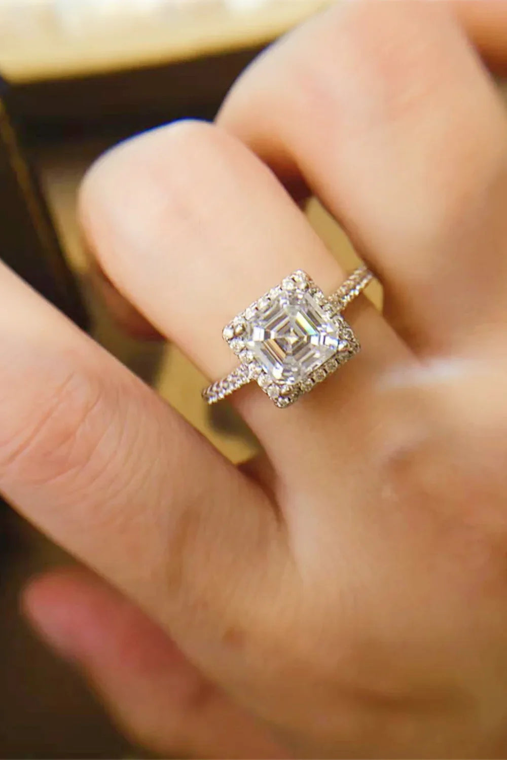2 Carat Moissanite 925 Sterling Silver Ring - VAleG