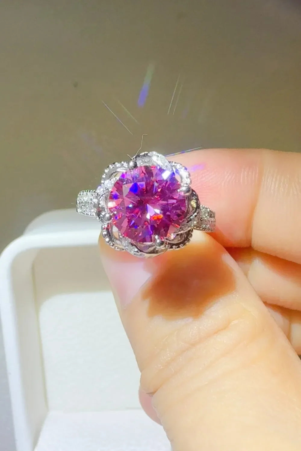 2 Carat Moissanite 925 Sterling Silver Flower Shaper Ring - VAleG