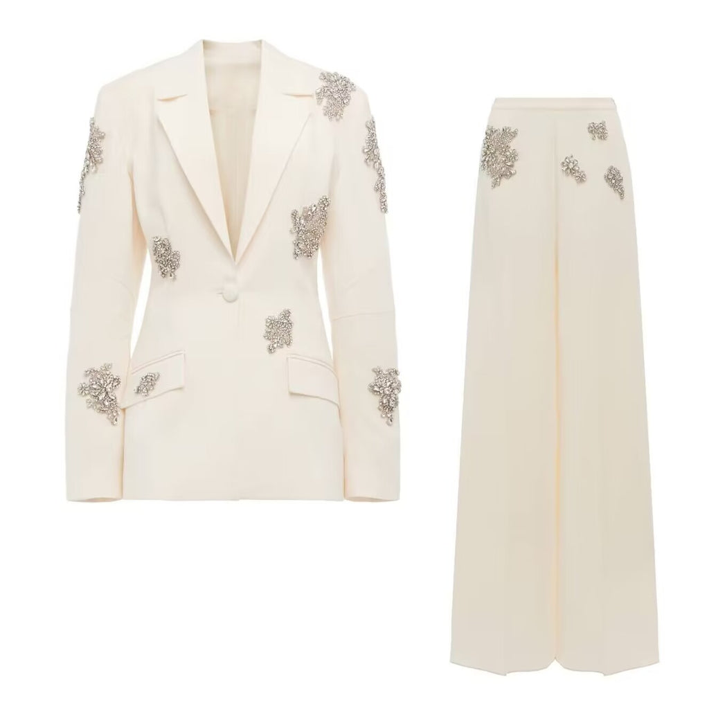 Elegante completo da donna in due pezzi