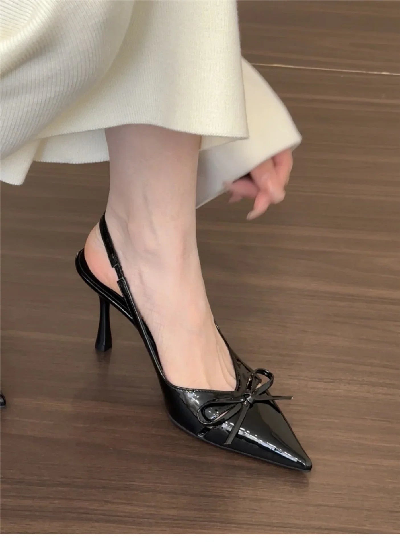 Patent Leather Bow Pointed Stiletto Heel High Heels - VAleG