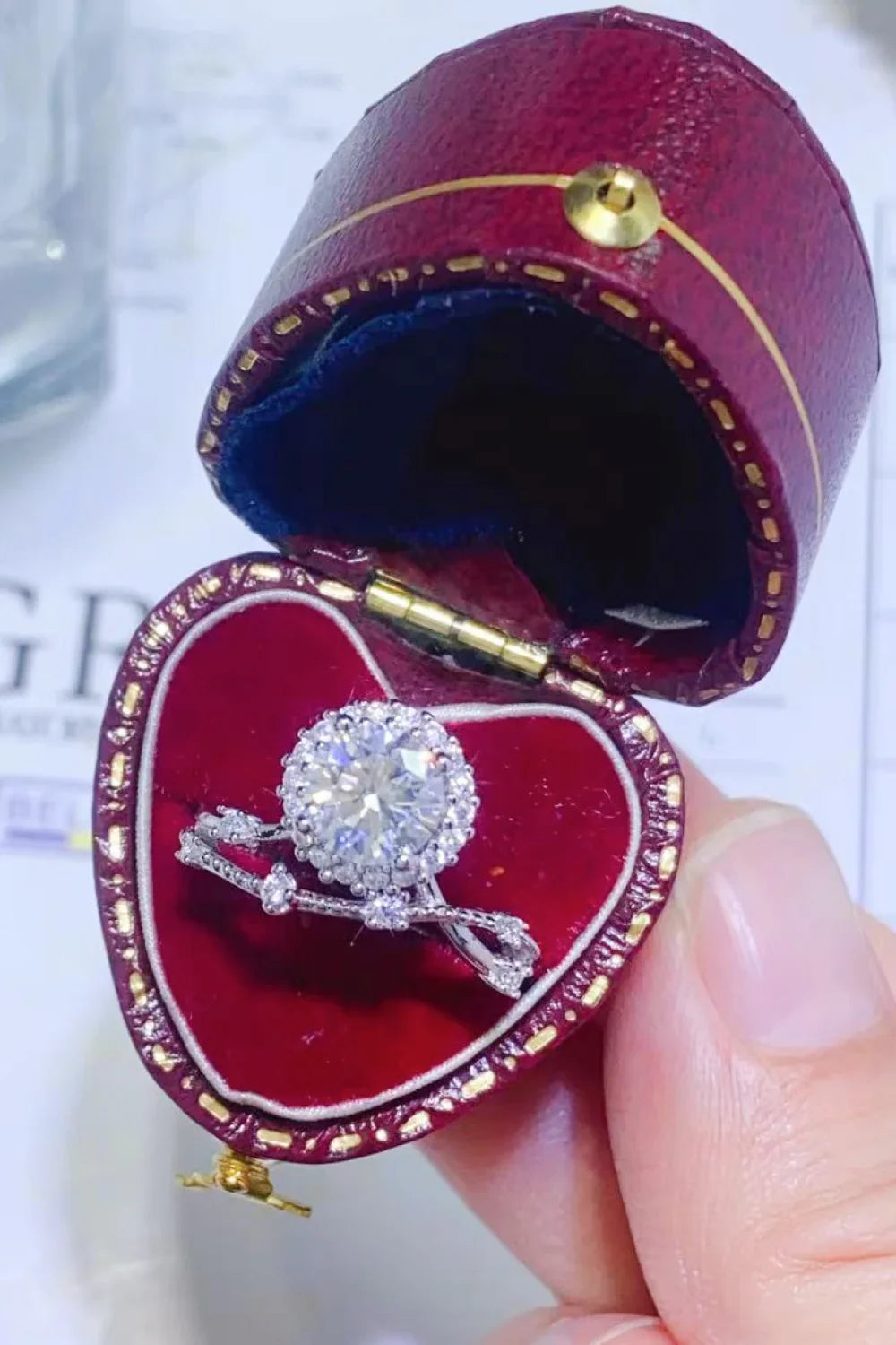 1 Carat Moissanite Platinum-Plated Ring - VAleG