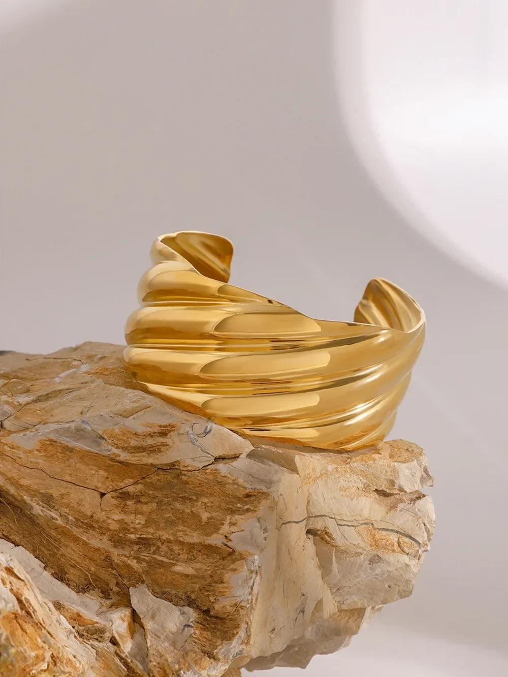 18K Gold-Plated Stainless Steel Open Ring - VAleG