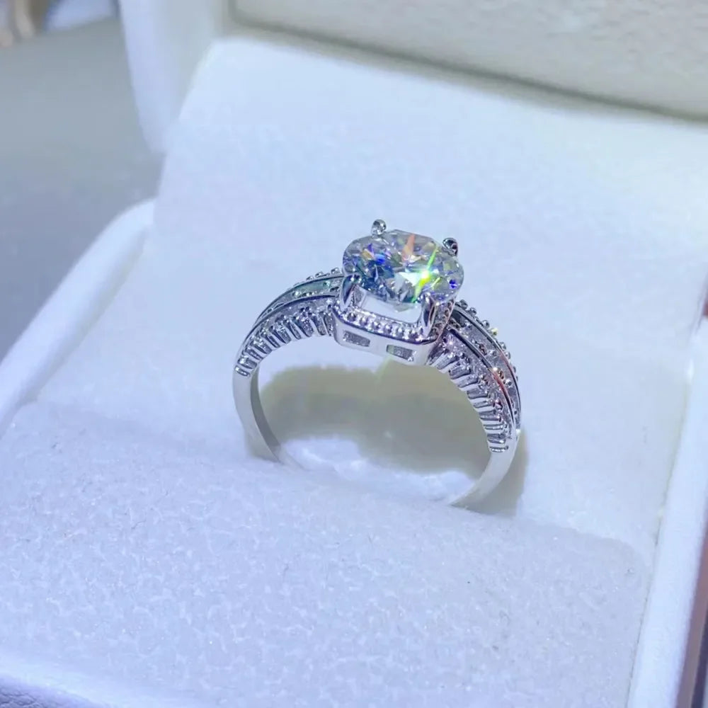2 Carat Moissanite 925 Sterling Silver Ring - VAleG
