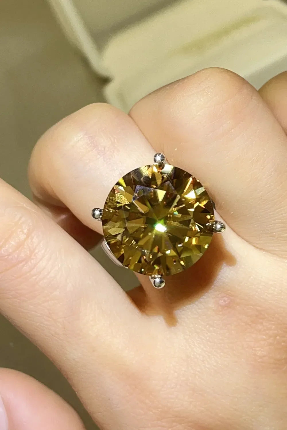 20 Carat Moissanite 925 Sterling Silver Ring - VAleG