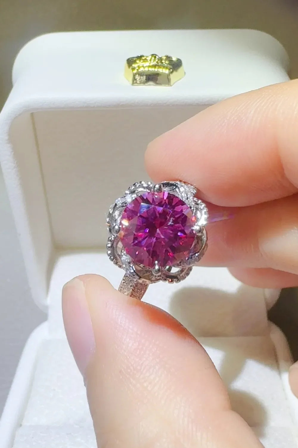 2 Carat Moissanite 925 Sterling Silver Flower Shaper Ring - VAleG