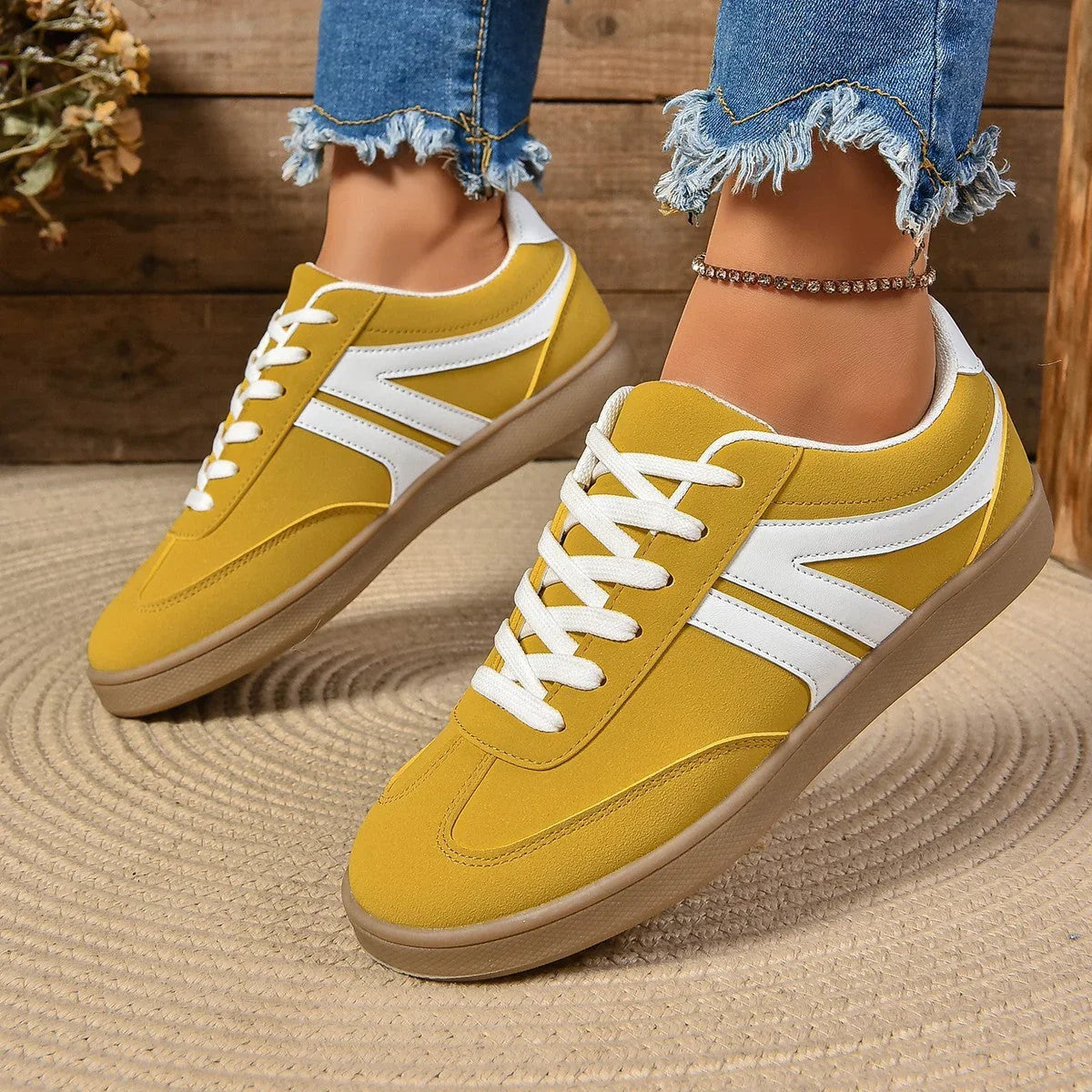 Lace-up Round Toe Flats Shoes Fashion Sports Slip On Casual Shoes For Women - VAleG